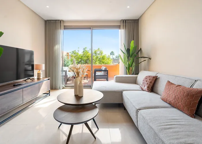 Ultimate - Sunny Escape In Sotoserena