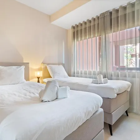 Ultimate - Sunny Escape In Sotoserena