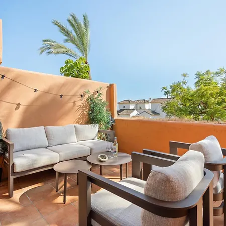 Sunny Escape In Sotoserena Estepona